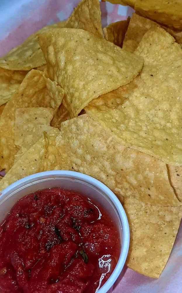 Chips snd Salsa